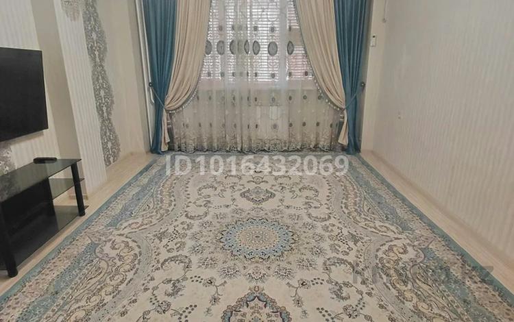 2-комнатная квартира · 68 м² · 3/9 этаж, 30-й мкр 169 за 170 000 ₸ в Актау — фото 2