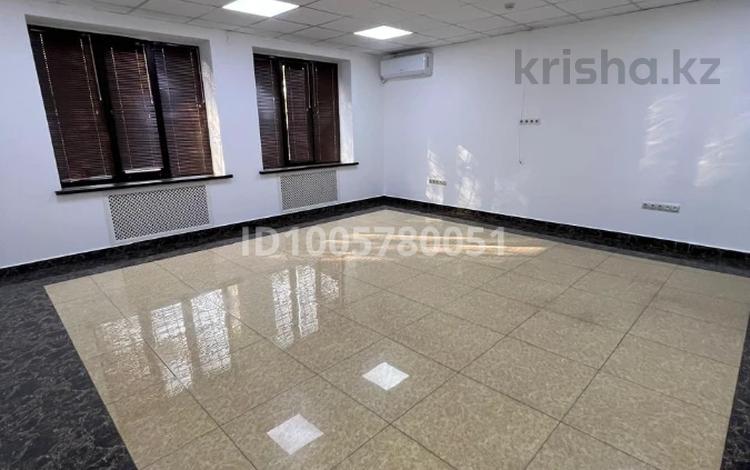 Еркін, кеңселер, кабинеттер және жұмыс орындары · 37 м², бағасы: 259 000 ₸ в Алматы, Жетысуский р-н — фото 3