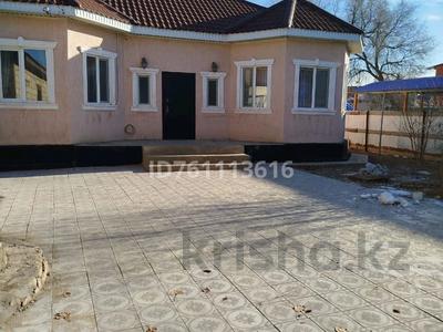 Жеке үй · 5 бөлме · 200 м² · 6 сот., пгт Балыкши, Байкенова Ашимова 54, бағасы: 40 млн 〒 в Атырау