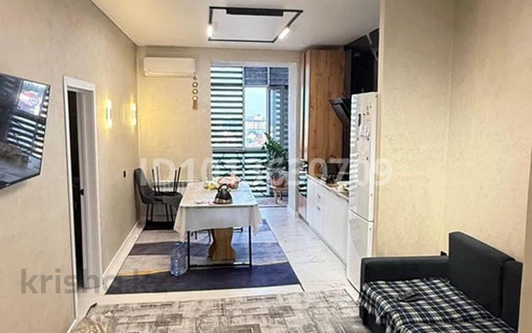 2-комнатная квартира · 65 м² · 9/9 этаж, мкр Старый Аэропорт, Жуманиязова за 30 млн ₸ в Уральске — фото 9