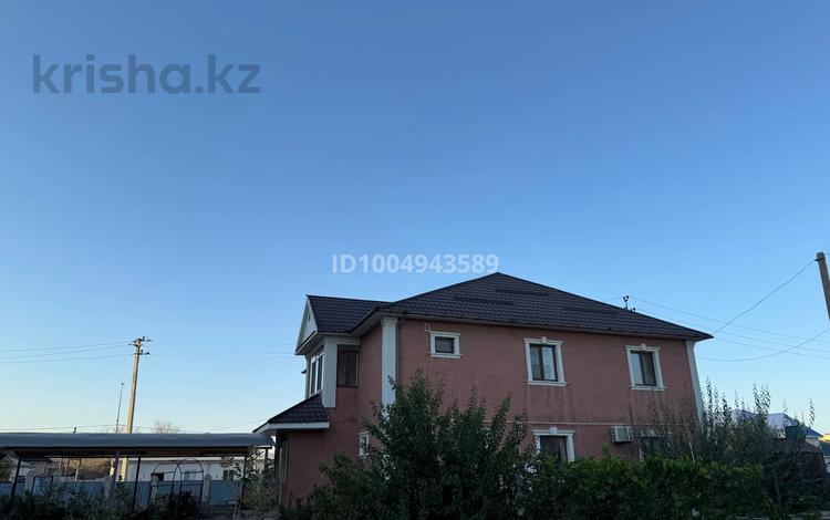 Отдельный дом · 8 комнат · 312 м² · 18 сот., мкр Центральный, Шайден Даулетова 2 — Даулетова Шайдена за 200 млн ₸ в Атырау — фото 2