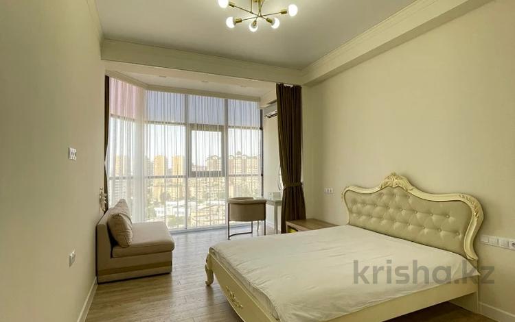 3-бөлмелі пәтер, 90 м², 10/10 қабат, 13-й мкр 54, бағасы: 36.9 млн 〒 в Актау, 13-й мкр — фото 10