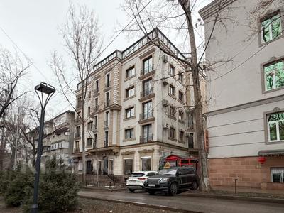 4-бөлмелі пәтер · 133 м² · 3/5 қабат, Тулебаева, бағасы: 265 млн ₸ в Алматы, Медеуский р-н