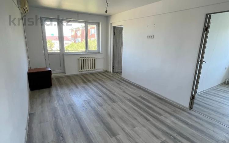 3-бөлмелі пәтер · 50 м² · 5/6 қабат, Абая 15а, бағасы: 14.3 млн ₸ в Атырау — фото 2