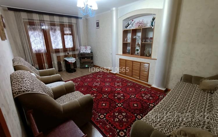 2-комнатная квартира, 42.2 м², 4/5 этаж помесячно, Гарышкерлер 23