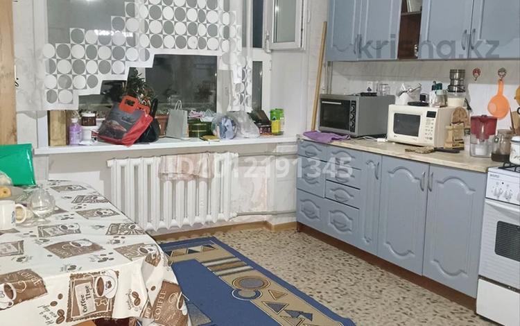 2-комнатная квартира · 53 м² · 1/5 этаж, ул. Сагадата Нурмагамбетова 209 — Дом напротив магазина Доброцен за 16 млн ₸ в Акмолинской обл. — фото 2