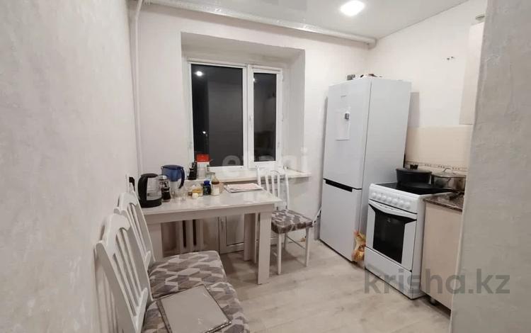 3-комнатная квартира · 52.5 м² · 3/5 этаж, Машхур Жусупа 40 за 15 млн ₸ в Экибастузе — фото 65