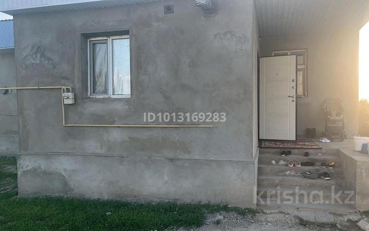 Жеке үй · 3 бөлме · 64 м² · , Переулок Қарамолда 4 — Қарамолда, бағасы: 8.5 млн ₸ в Таразе — фото 2
