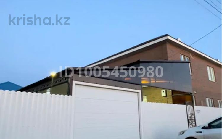 Отдельный дом · 5 комнат · 200 м² · 5 сот., мкр Жана Орда, Абдолова 44/4 за 130 млн 〒 в Уральске — фото 2