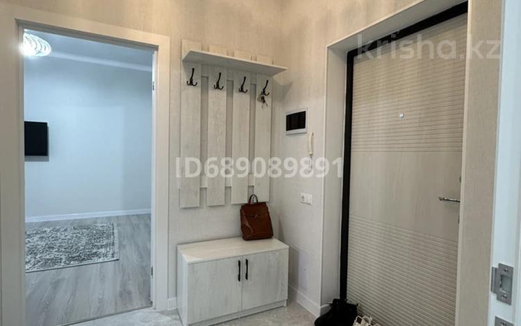 1-комнатная квартира · 38 м² · 10/10 этаж, Туран 46/6 за 230 000 ₸ в Астане, Есильский р-н — фото 4