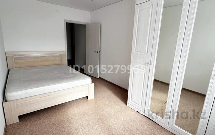 3-комнатная квартира · 84 м² · 4/5 этаж, Микрорайон Береке за 210 000 ₸ в Костанае — фото 2