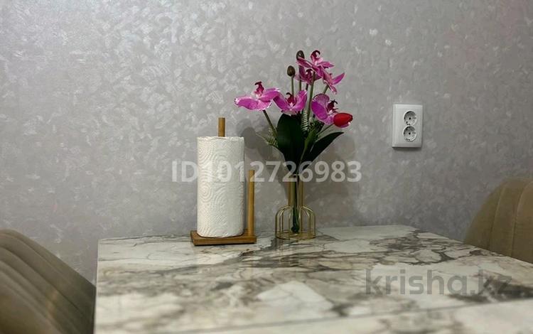 2-бөлмелі пәтер · 55 м² · 1/9 қабат, Есенберлина 70, бағасы: 17 000 ₸ в Усть-Каменогорске — фото 24