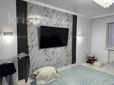 2-комнатная квартира · 72 м² · 5/9 этаж, Молдагулова за 34 млн 〒 в Актобе