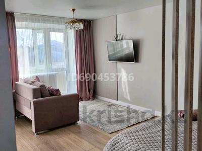 1-комнатная квартира · 33 м² · 3/3 этаж, 72 квартал — Супермаркет Адал за 15 000 ₸ в Семее