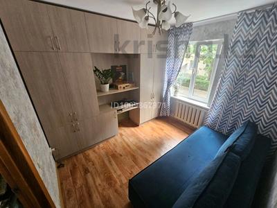 2-бөлмелі пәтер · 42 м² · 1/5 қабат, мкр Тастак-1 10 — По Толе би, район озера Сайран, бағасы: 31 млн ₸ в Алматы, Ауэзовский р-н
