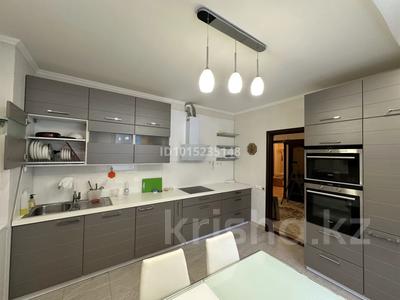 3-комнатная квартира · 105 м² · 2/8 этаж, Сыганак 39/1 за 460 000 ₸ в Астане, Есильский р-н