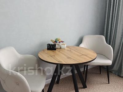 2-бөлмелі пәтер · 81 м² · 8/10 қабат, Назарбаева 309/1, бағасы: 35 млн ₸ в Павлодаре