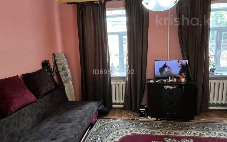 2-комнатная квартира · 58 м² · 1 этаж, мкр Фёдоровка за 17 млн 〒 в Караганде, Казыбек би р-н — фото 2