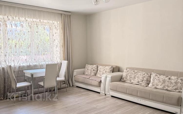 2-комнатная квартира · 83 м² · 2/4 этаж, Аль-Фараби 144 за 500 000 ₸ в Алматы, Бостандыкский р-н — фото 2