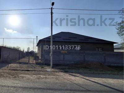 Жеке үй · 6 бөлме · 200 м² · 15 жүзд., Ж.Оразбайұлы 37 — Жилоймассив Алтынтөбе, бағасы: 60 млн ₸ в Шымкенте, Абайский р-н