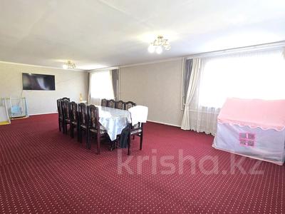 Отдельный дом · 5 комнат · 227 м² · 10 сот., ПКСТ Водник 2 15 за 25 млн 〒 в Аскара Токпанова (Казцик)