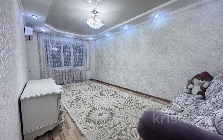 3-бөлмелі пәтер · 63 м² · 7/9 қабат, мкр Кунаева 17, бағасы: 21.5 млн ₸ в Уральске — фото 2