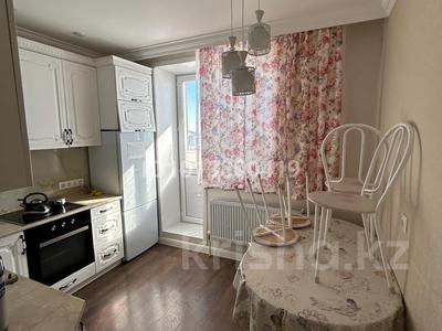 1-бөлмелі пәтер · 37.5 м² · 4/5 қабат, Республики 1/1Б, бағасы: 15.5 млн ₸ в Косшы