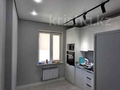 3-комнатная квартира · 90 м² · 11/12 этаж, 33-й мкр, 33 мкрн 20 за 19 млн 〒 в Актау