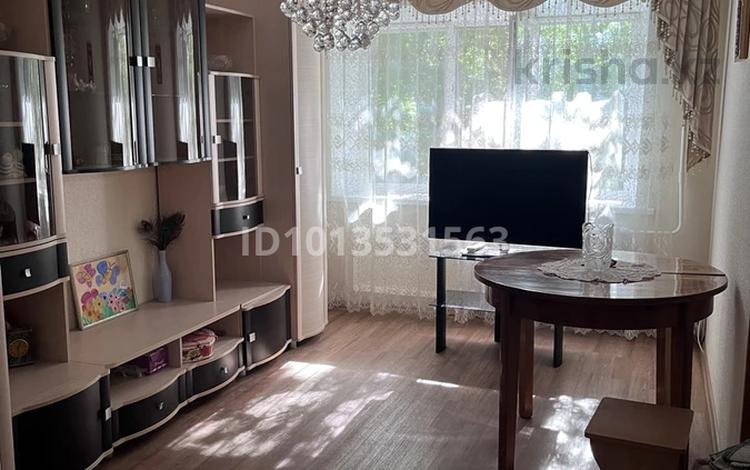 3-бөлмелі пәтер · 54.8 м² · 2/4 қабат, Бектурова 50 — Пересечение Бектурова - Лермонтова, бағасы: 19.5 млн ₸ в Павлодаре — фото 2