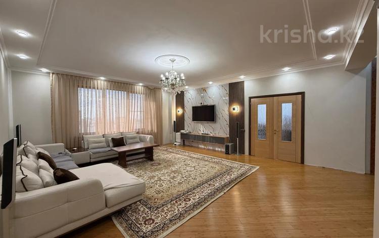4-комнатная квартира · 161 м² · 6/10 этаж, мкр Горный Гигант, Аль-Фараби за 166 млн ₸ в Алматы, Медеуский р-н — фото 2