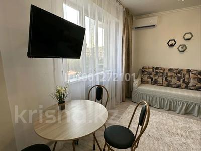 1-бөлмелі пәтер · 40 м² · 8/9 қабат, Ақсай-1 ш/а. 11/7 — Саина-Райымбека, бағасы: 25 000 ₸ в Алматы, Ауэзовский р-н