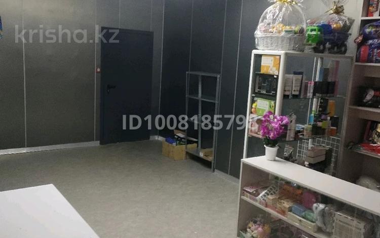 Свободное назначение, офисы, магазины и бутики · 30 м² за 200 000 ₸ в Астане, Есильский р-н — фото 2