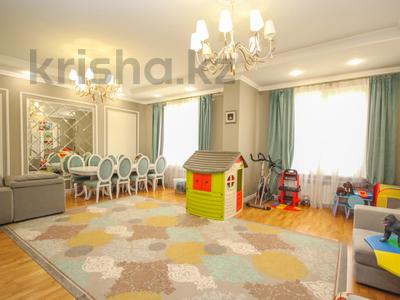 4-комнатная квартира · 160 м² · 8/8 этаж, мкр. Мирас за 155 млн ₸ в Алматы, Бостандыкский р-н
