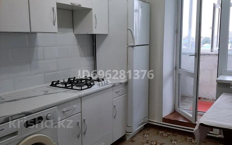 3-бөлмелі пәтер, 63 м², 5/6 қабат, алдиярова 6 — амстердама, бағасы: 18 млн 〒 в Актобе — фото 2