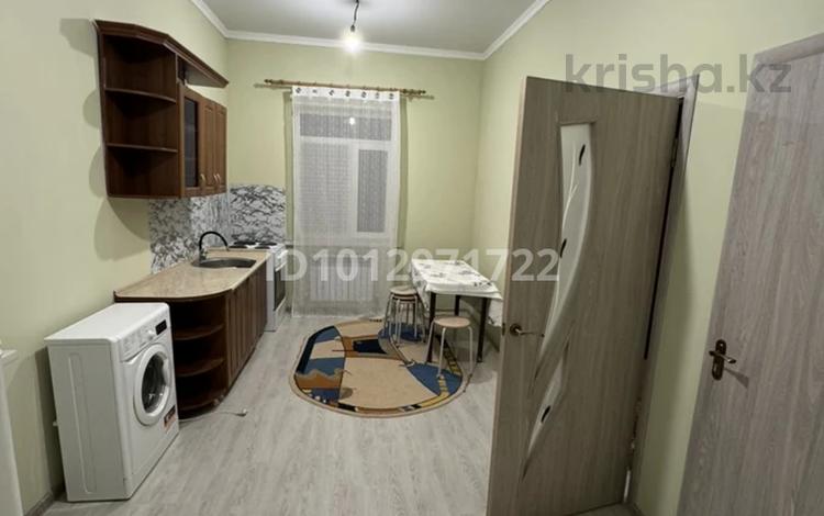 1-бөлмелі пәтер · 38 м² · 1/1 қабат, мкр Аккент, Казтуған Жырау 21, бағасы: 160 000 ₸ в Алматы, Алатауский р-н — фото 2