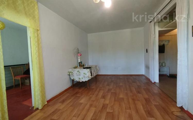 2-бөлмелі пәтер · 44.9 м² · 2/4 қабат, абая проспект 8, бағасы: 15.4 млн ₸ в Костанае — фото 2