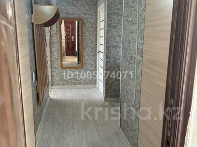2-комнатная квартира · 58 м² · 5/5 этаж, Султан сулейменов 58 — Вечный огоньның алдында, маки маки дың үстінде за 11.5 млн 〒 в 