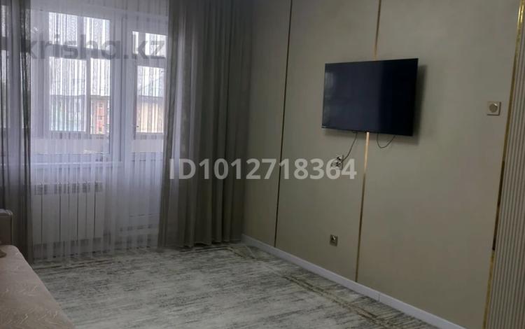 3-комнатная квартира · 69 м² · 5/5 этаж, мкр Мынбулак 21 за 21 млн ₸ в Таразе — фото 2