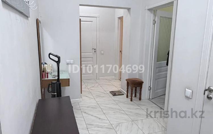 2-бөлмелі пәтер · 60 м² · 4/7 қабат, мкр Горный Гигант, Тайманова 136 — Искендерова, бағасы: 75 млн ₸ в Алматы, Медеуский р-н — фото 2