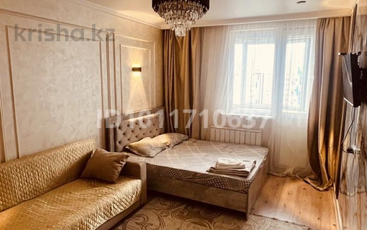 1-комнатная квартира · 40 м² · 9/9 этаж, мкр Шугыла, Райымбека 590/8 — Райымбек батыр 590/8 за 13 000 ₸ в Алматы, Наурызбайский р-н — фото 2