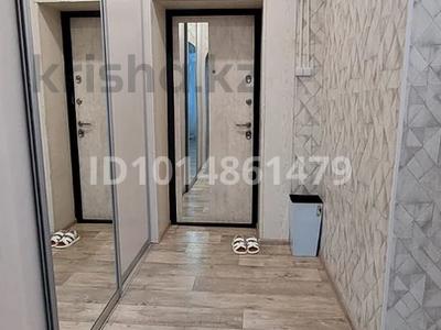 3-бөлмелі пәтер · 64 м² · 2/2 қабат, Свердлова — Площадь, бағасы: 230 000 ₸ в Риддере