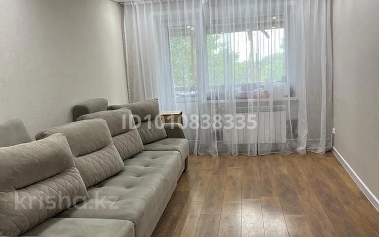 2-бөлмелі пәтер · 44.6 м² · 5/5 қабат, Республики — Республики-Сейфуллина, бағасы: 9 млн ₸ в Темиртау — фото 2