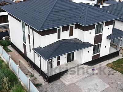 Отдельный дом · 5 комнат · 270 м² · 6 сот., Улца Казахстан за 145 млн ₸ в Туздыбастау (Калинино)
