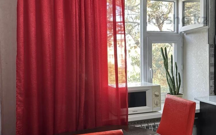 1-комнатная квартира · 35 м², Байзак Батыра 170 — Желтоксан за 2 500 ₸ в Таразе — фото 2
