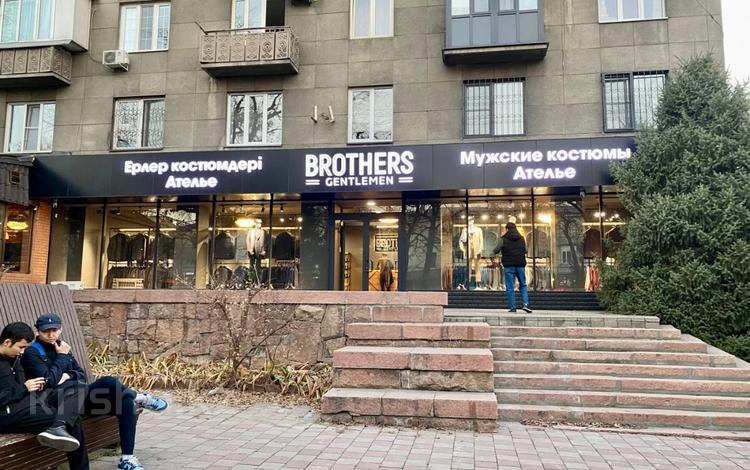 Свободное назначение, магазины и бутики, общепит, развлечения · 811 м² за 770 млн ₸ в Алматы — фото 2