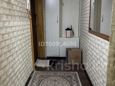 1-комнатная квартира · 36 м² · 1/5 этаж, 11-й микрорайон, 11-й микрорайон 95 б — За торговый дом Мочта за 15 млн 〒 в Шымкенте, Енбекшинский р-н