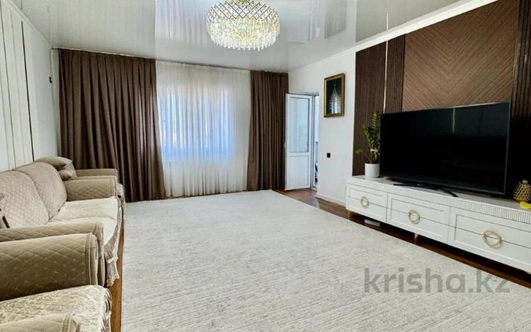 3-бөлмелі пәтер · 107.4 м² · 4/16 қабат, Мамыр-1 ш/а., бағасы: 96 млн ₸ в Алматы, Ауэзовский р-н — фото 18