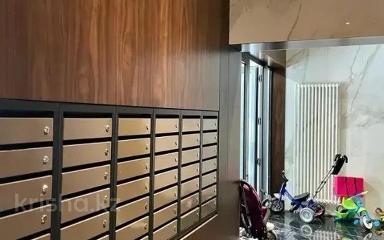 5-бөлмелі пәтер · 230.8 м² · 15/17 қабат, Гагарина 233, бағасы: ~ 196.2 млн ₸ в Алматы, Бостандыкский р-н — фото 2