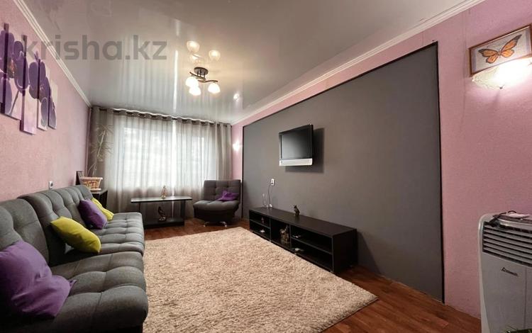 3-бөлмелі пәтер · 70 м² · 8/9 қабат, Темиртауская — 6а квартал, соцгород, бағасы: 13.7 млн ₸ — фото 2