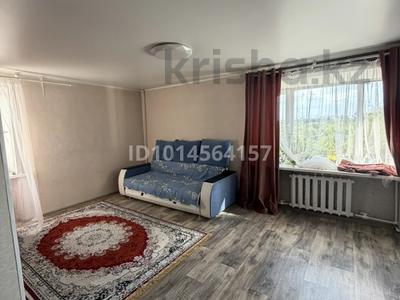 2-комнатная квартира · 43 м² · 3/5 этаж, бирюзова 1 — кафе ласточка за 10 млн ₸ в Караганде